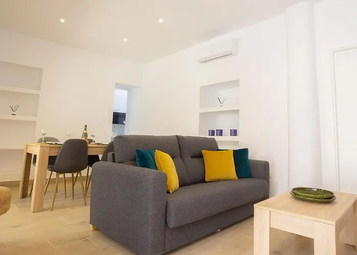 Calle Pintado 21 Bajo