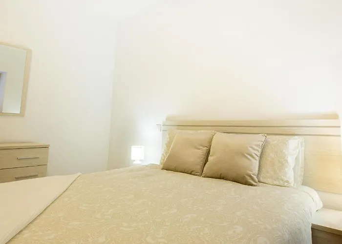 Calle Pintado 21 Bajo