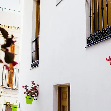 Calle Pintado 21 Bajo * Estepona