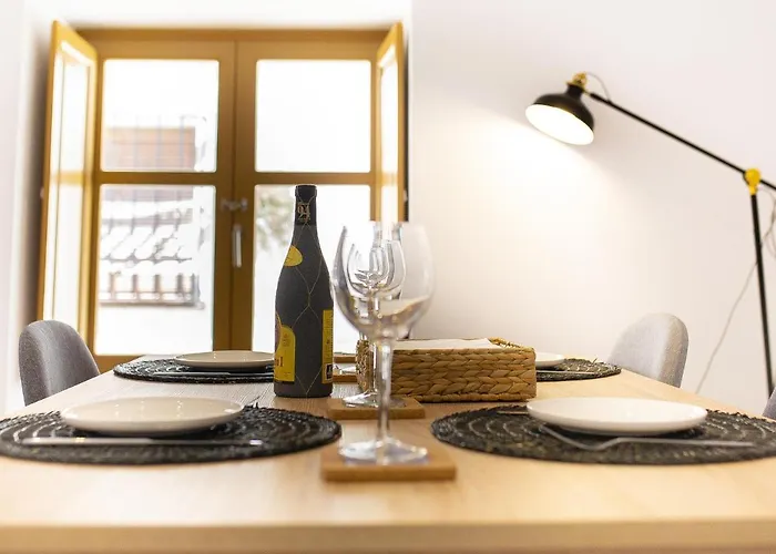 Calle Pintado 21 Bajo Apartment